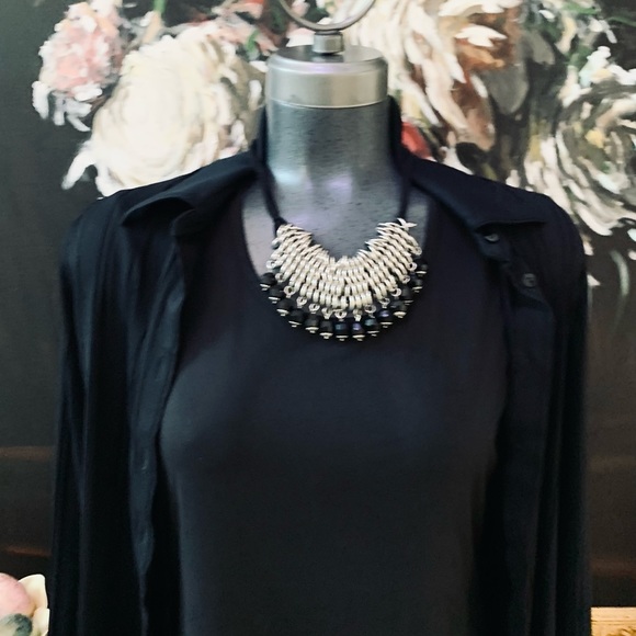 Statement necklace 👀✅ Gorgeous!! - Picture 7 of 9